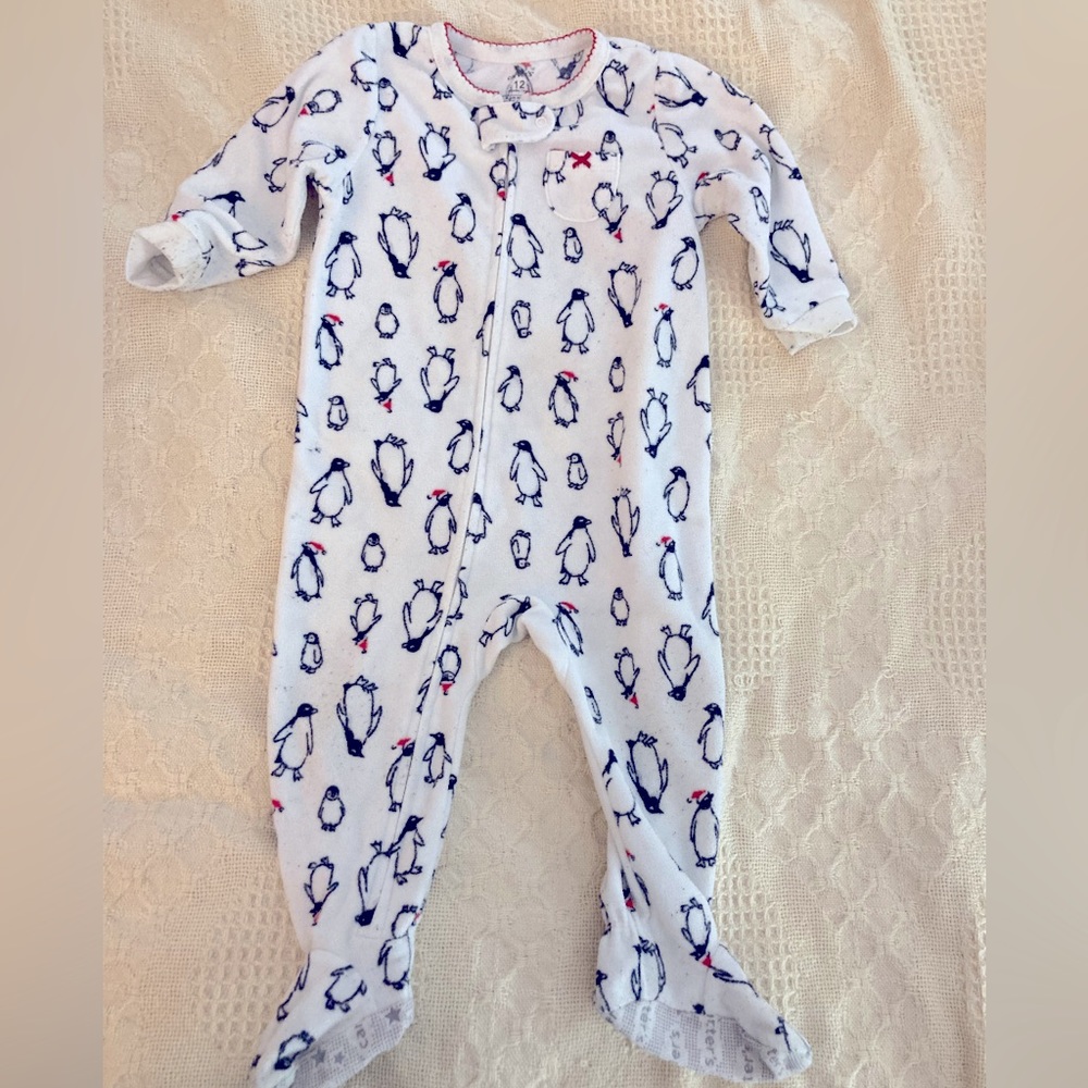 12m Carter’s fleece penguin Santa pjs